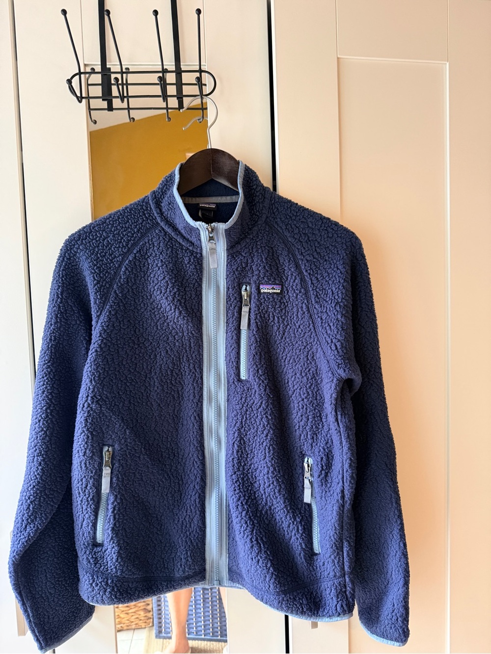 Patagonia Retro Pile Jacket Boys - Full-Zip. XXL (16-18).